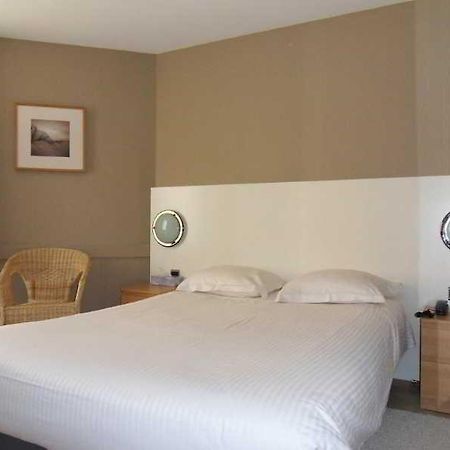 Hotel Lambeau Etterbeek Екстериор снимка