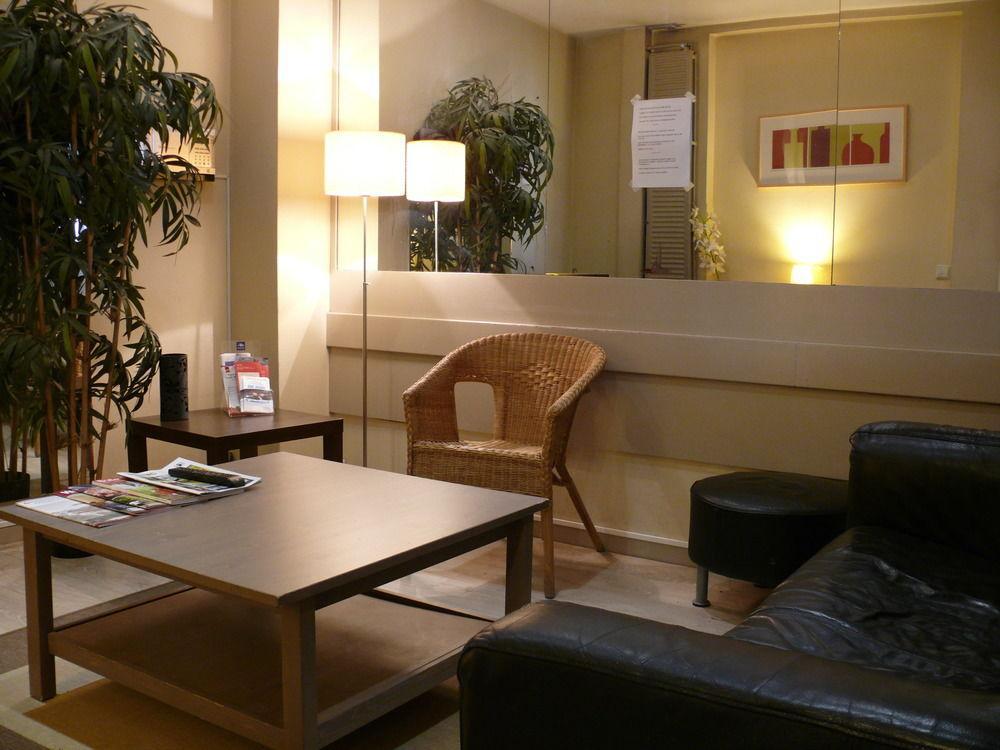 Hotel Lambeau Etterbeek Екстериор снимка