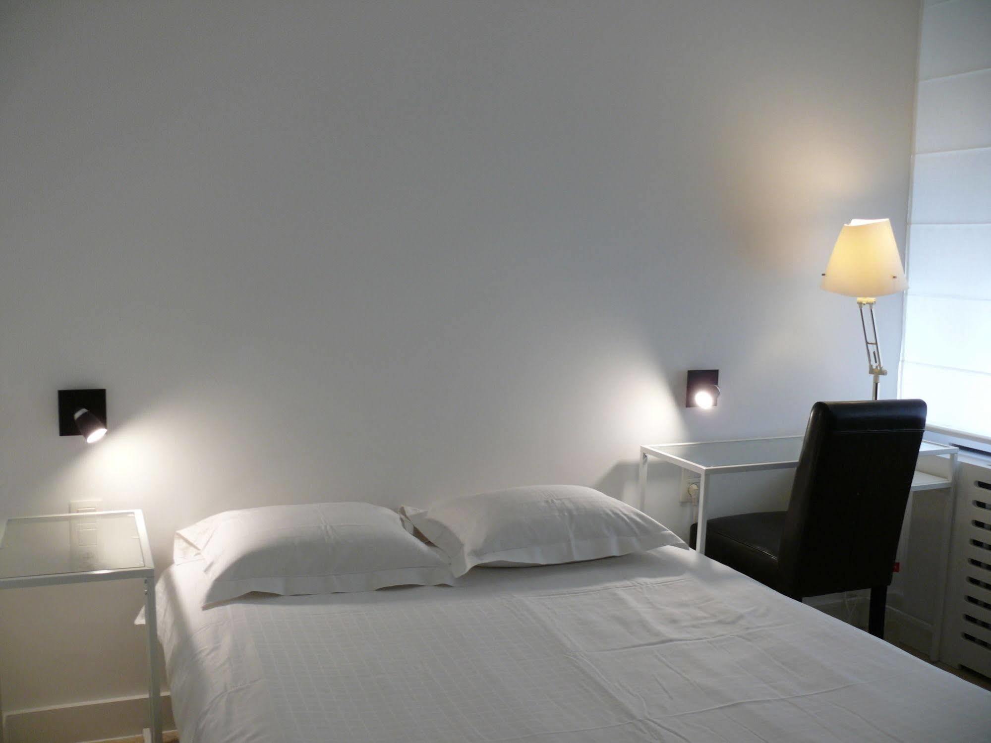 Hotel Lambeau Etterbeek Екстериор снимка